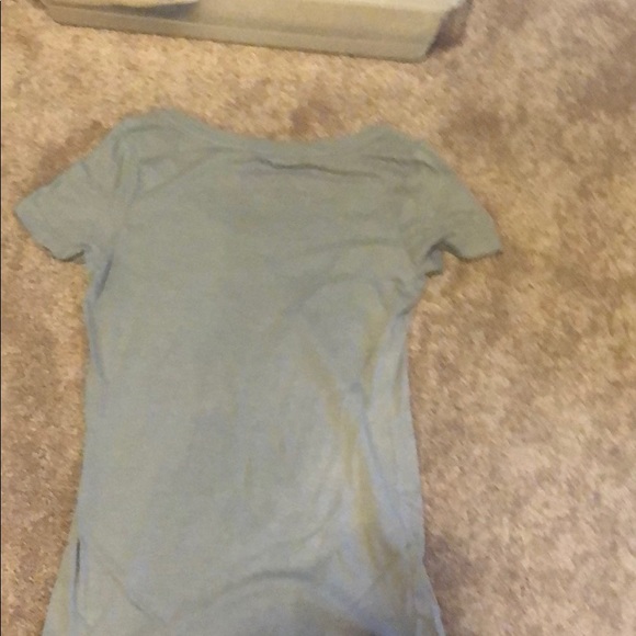 Tshirt - Picture 3 of 3